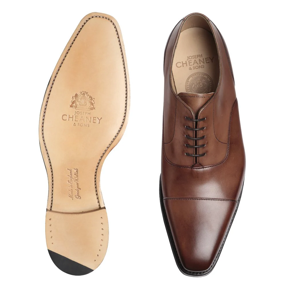 Cheaney Warwick Capped Oxford in Mocha Calf Leather - Image 3