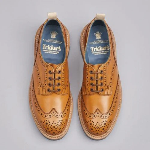 Tricker's Bourton Revival Acorn Antique Country Shoe - Image 4